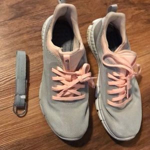 Reebok Grey/Pink running shoes
